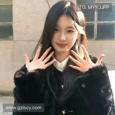 钟炳